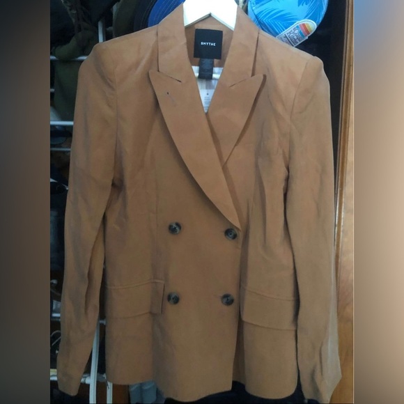 SMYTHE Double Breasted DB Tuck in Blazer in Desert size 2 NWT - Picture 2 of 5